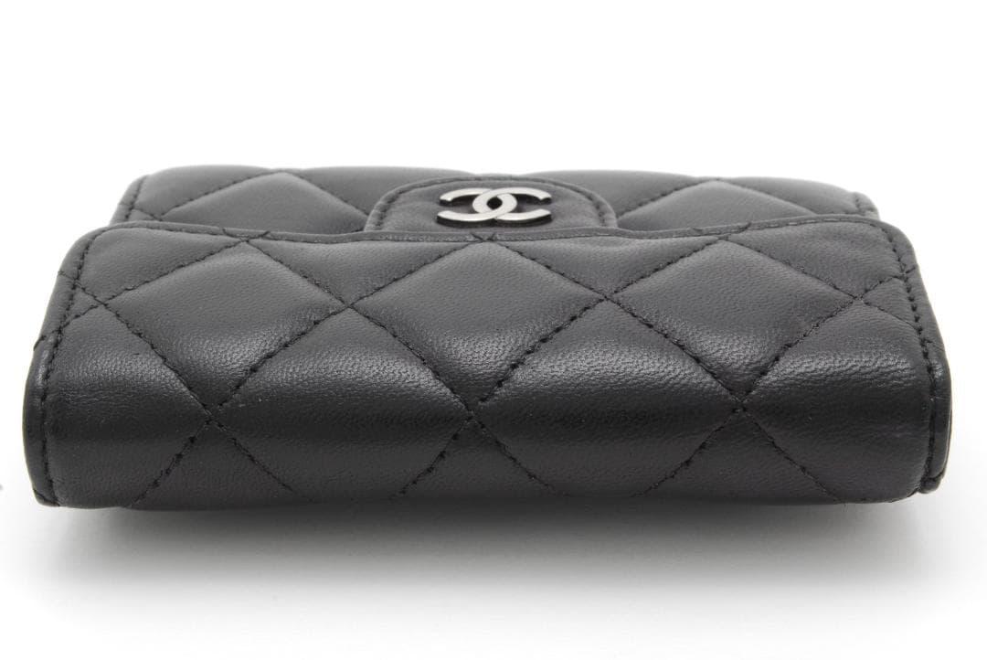CHANEL マトラッセ コンパクトウォレット カードケース ブラック