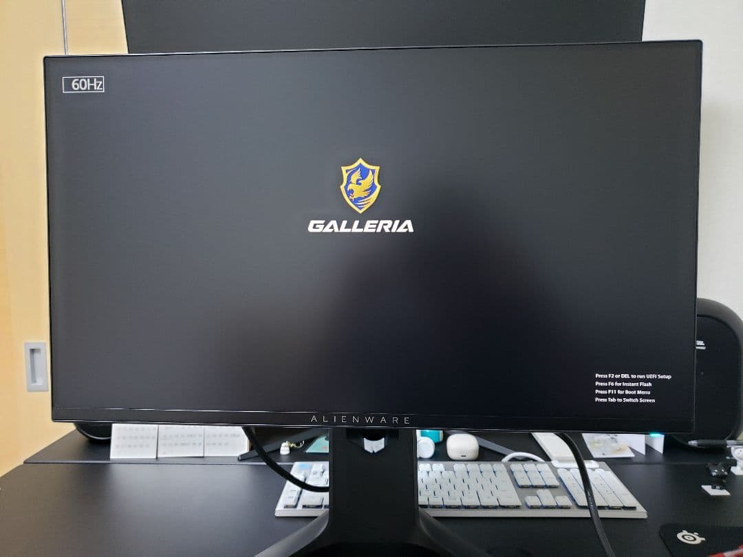 ケーミングモニター　Alienware AW2521HF