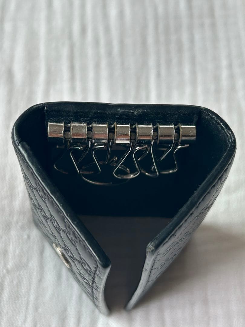 【GUCC】グッチ GG柄　レザー　キーケース