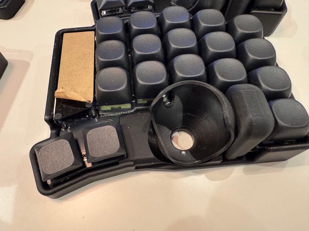 【新品】keyball39 新品　MOAプロファイルキーキャップ　新ケース