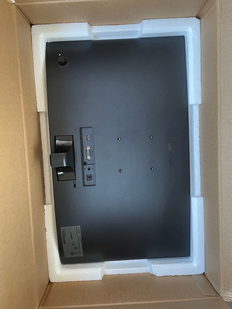 サムスン24 インチカーブドモニター