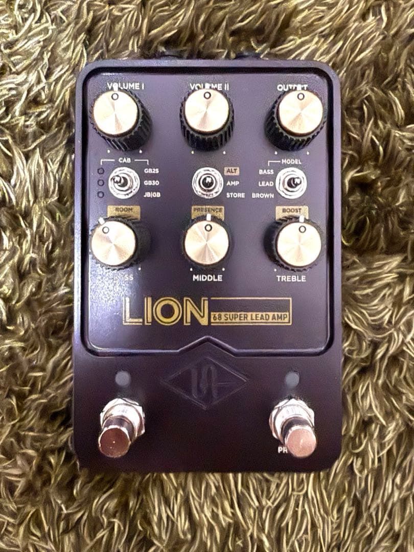 UNIVERSAL AUDIO UAFX Lion 68 未使用　保証あり