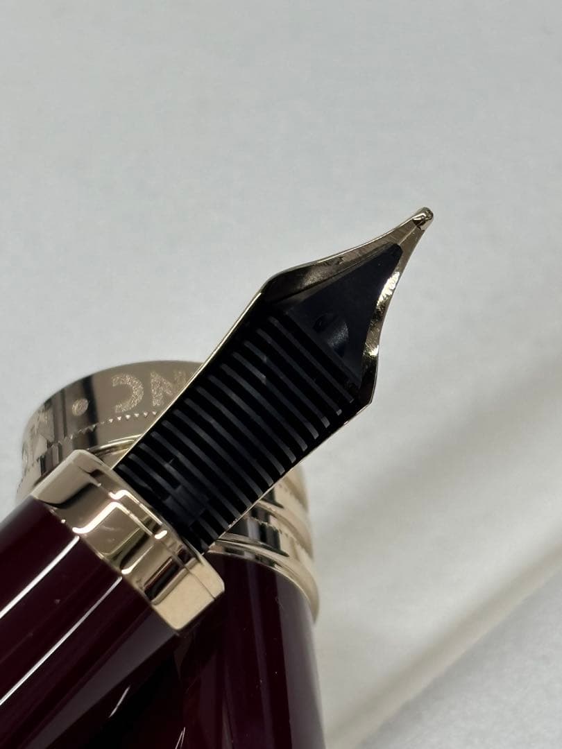 B5583【未使用】JFKモンブラン4810　万年筆　ペン先14Kイニシャルあり