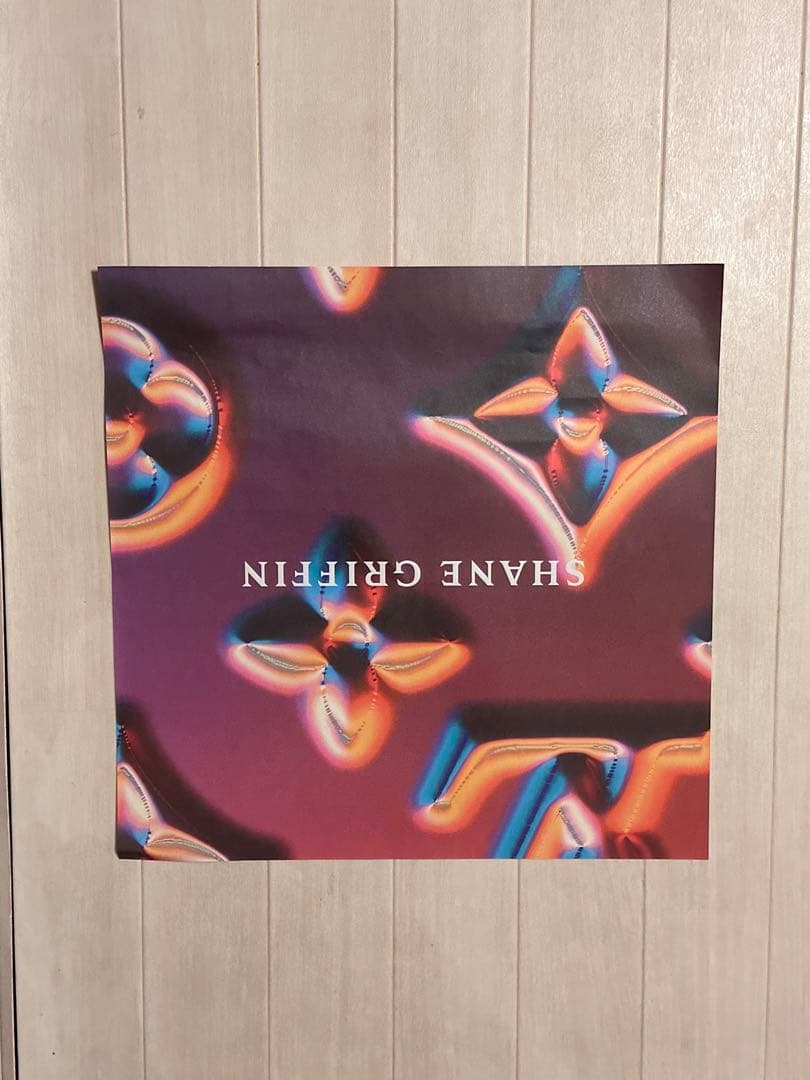 Louis Vuitton ショーウィンドウ掲示パネル