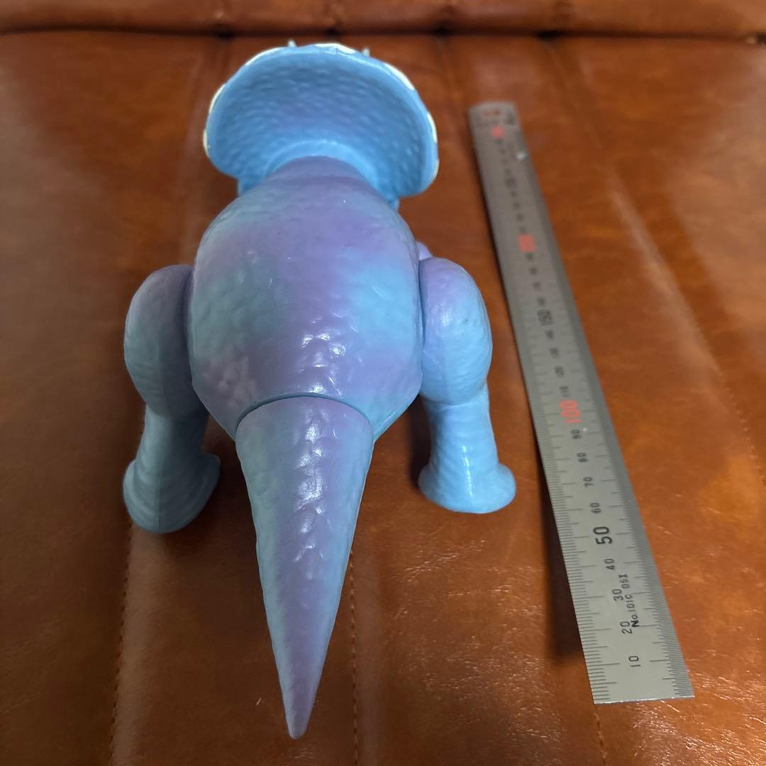 ディズニー　トイストーリー　トリクシー 特大