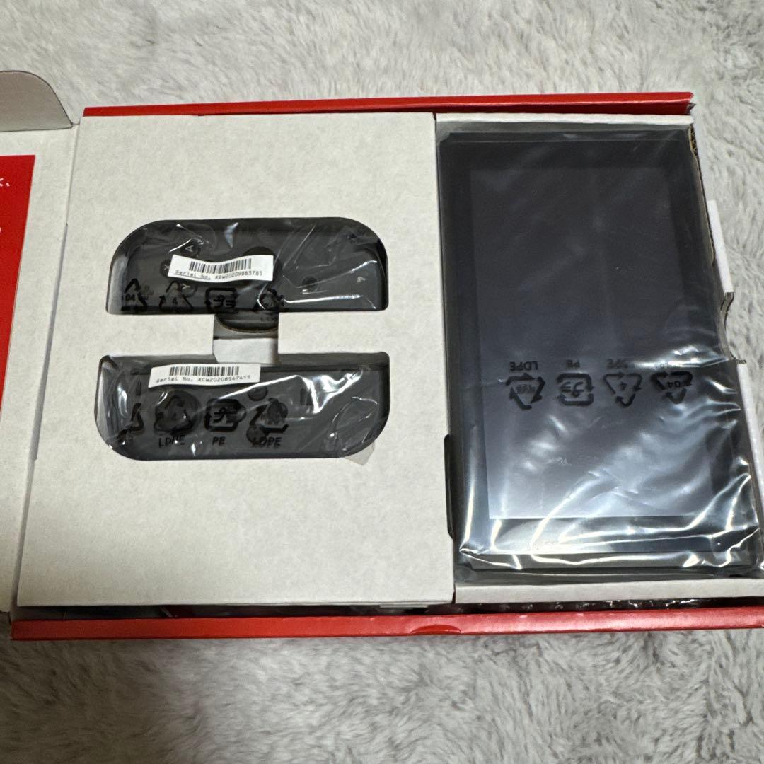 Nintendo Switch 本体 セット（画面シール付き）