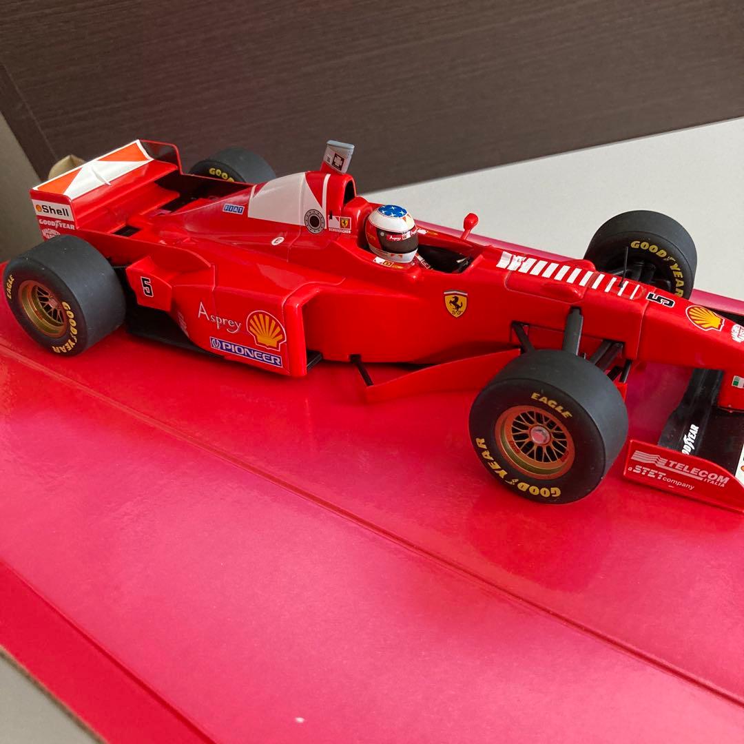 Ferrari F310B シューマッハ　1/18