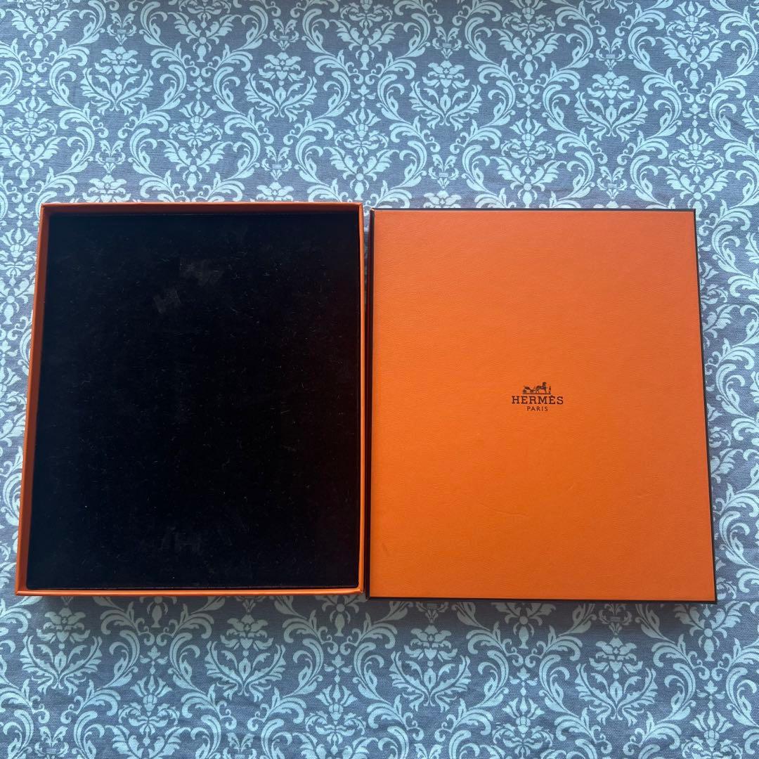 HERMES エルメス　アクセサリー　ジュエリー　BOX 箱　保存箱