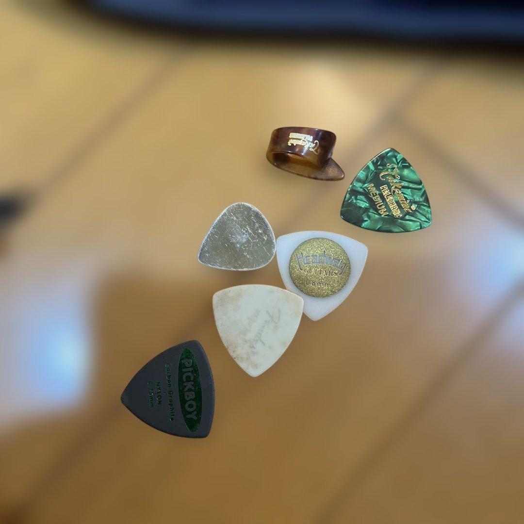 Tornado アコースティックギター ブラック　カバー&弦付き&ピック