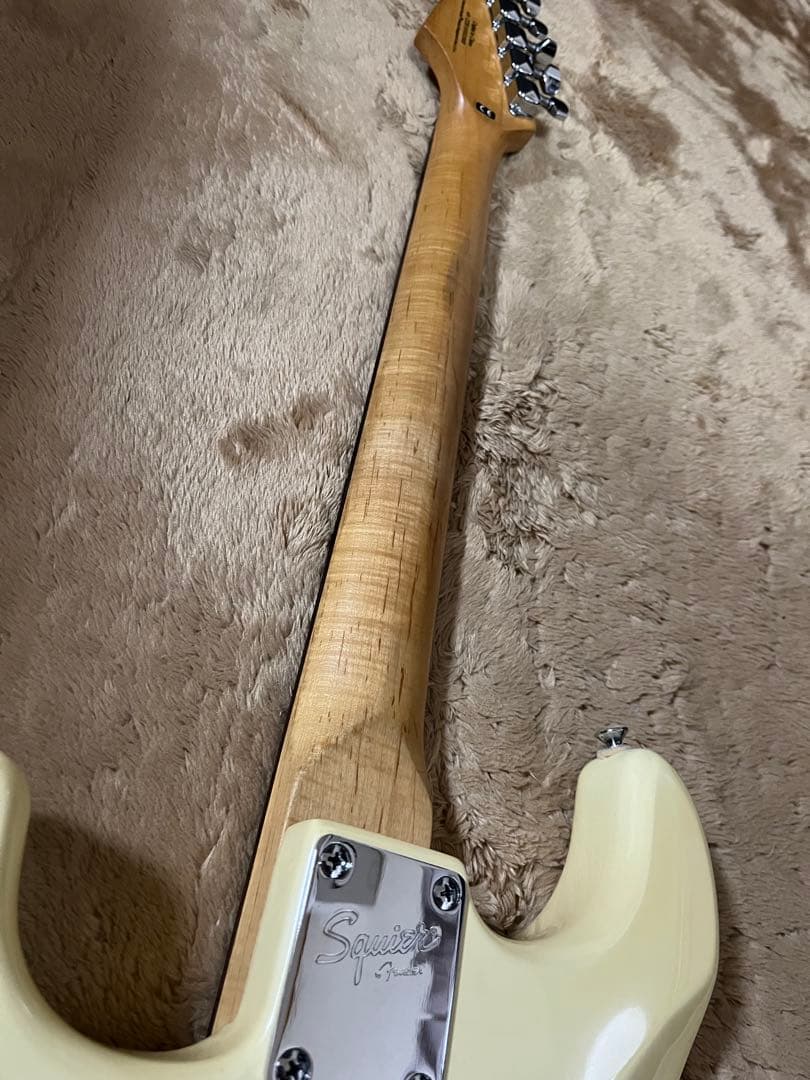 【調整済】Squier スクワイア　fender ストラト　エレキギター