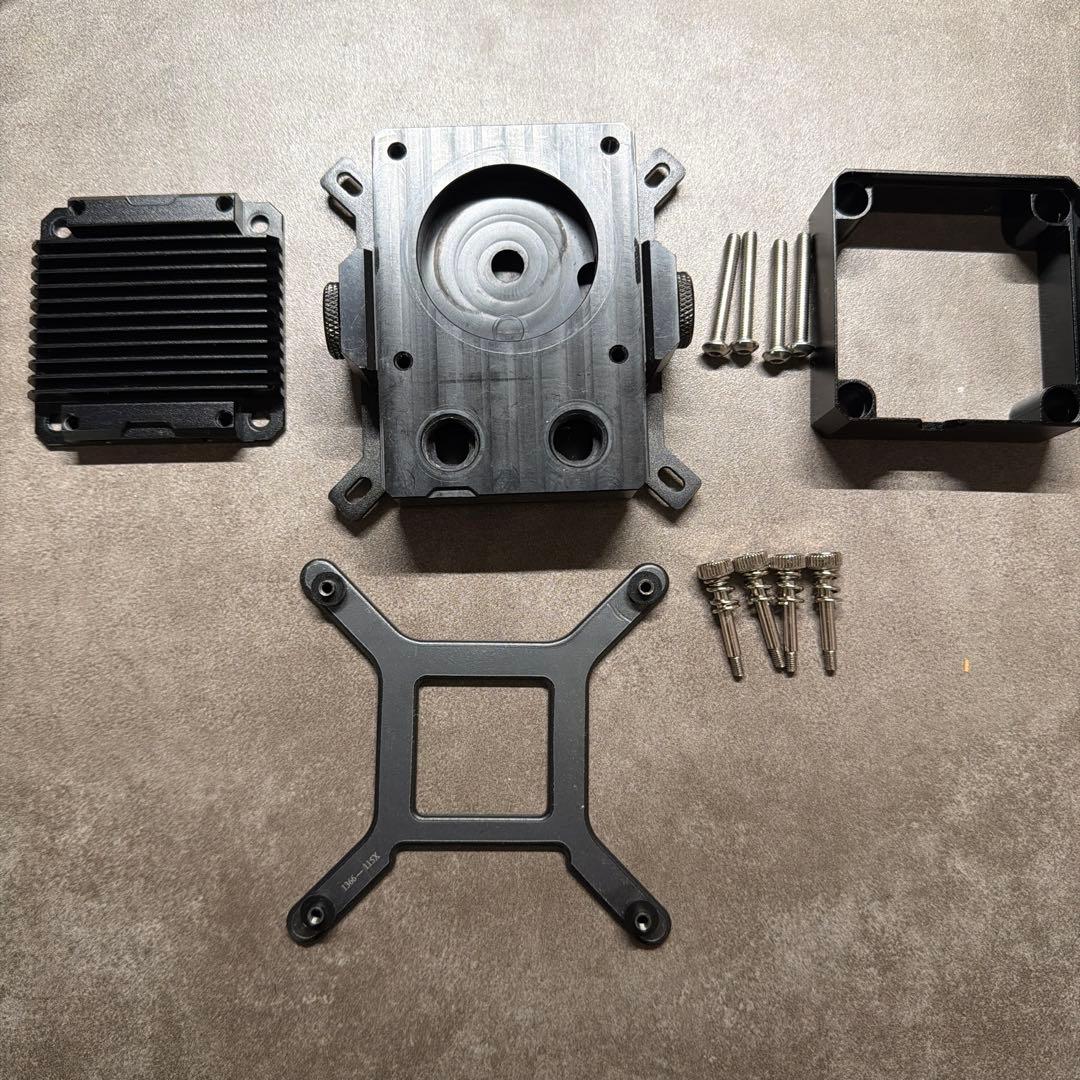 PC用ファン・クーラー nouvolo Aquanaut Extreme