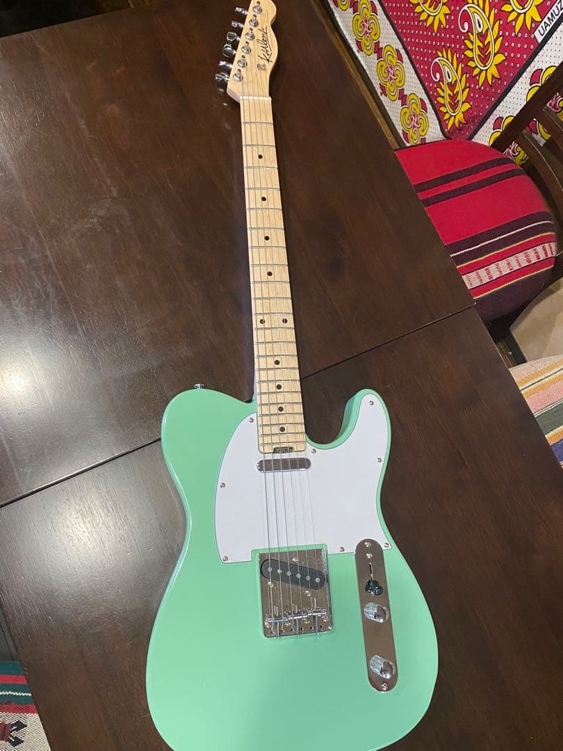 カーレナテレキャスター