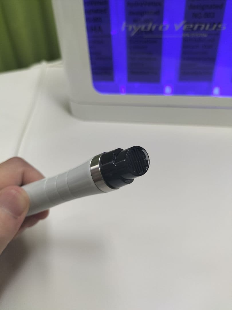 【ハイドロヴィーナス】毛穴洗浄