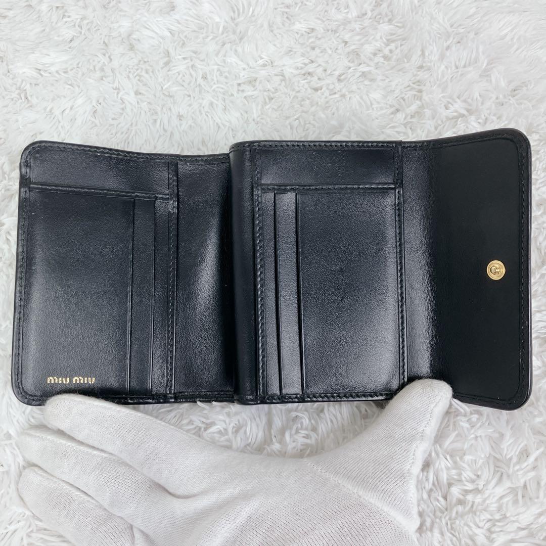 専用FRID搭載✨ミュウミュウ 折り財布 5ML002 マテラッセ 黒 ゴールド