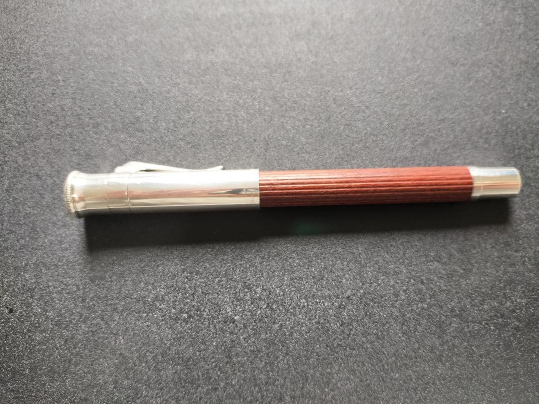 ファーバーカステル　伯爵コレクションクラッシック万年筆　ペルナンブコ