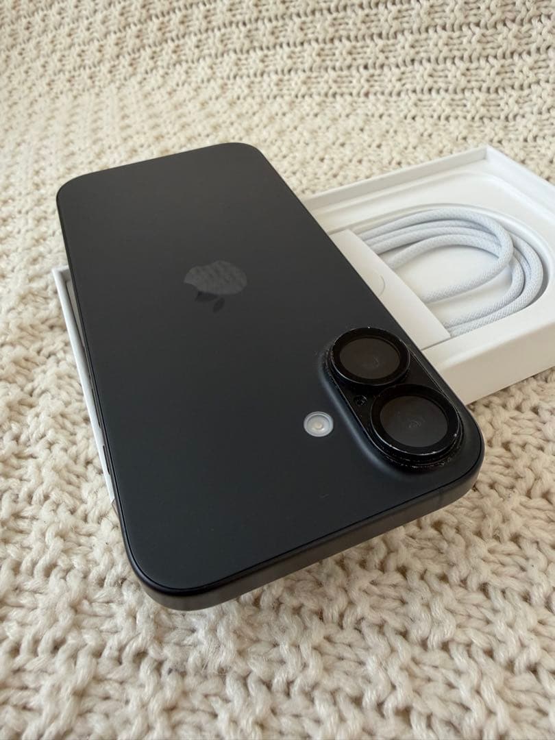 iPhone16 本体　128GB ブラック