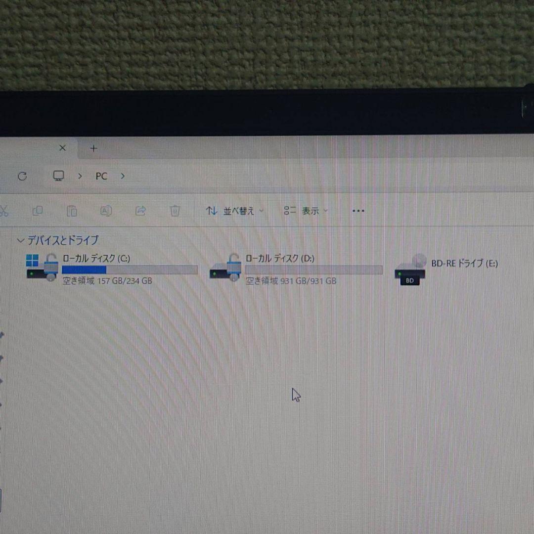 富士通　ノートPC　NH90/E2　FMVN90E2B　17.3型　ブラック