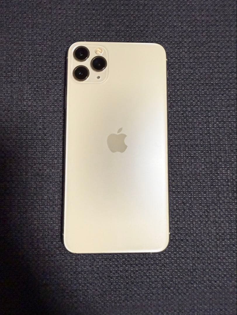 【水曜日限定】iPhone 11 pro max 512GB シルバー