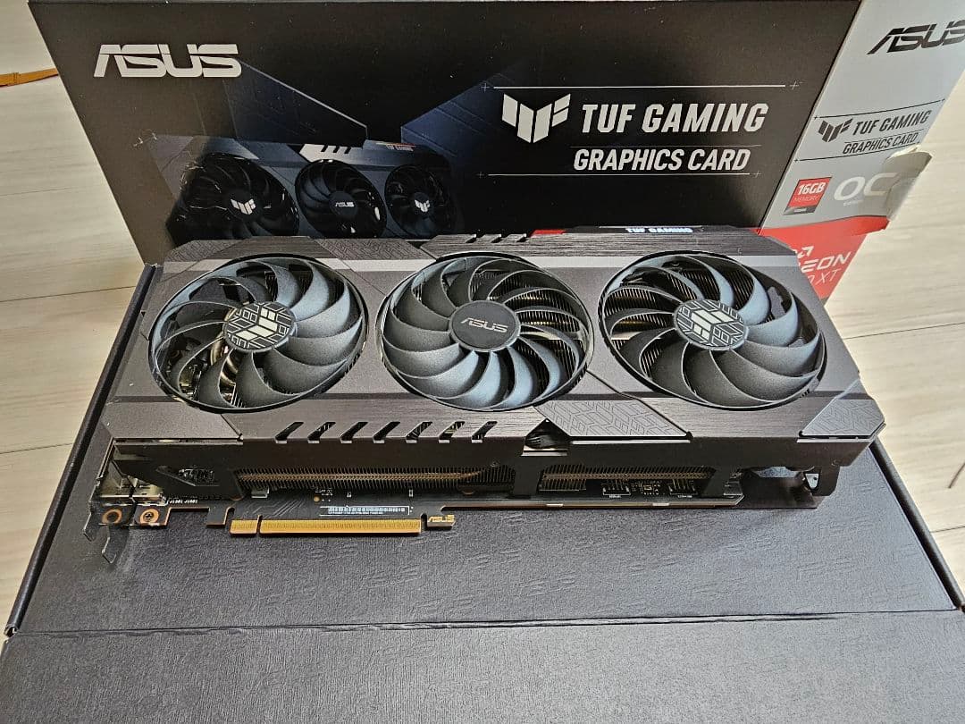 グラフィックボード・グラボ・ビデオカード ASUS TUF GAMING RX6900XT OC 16GB