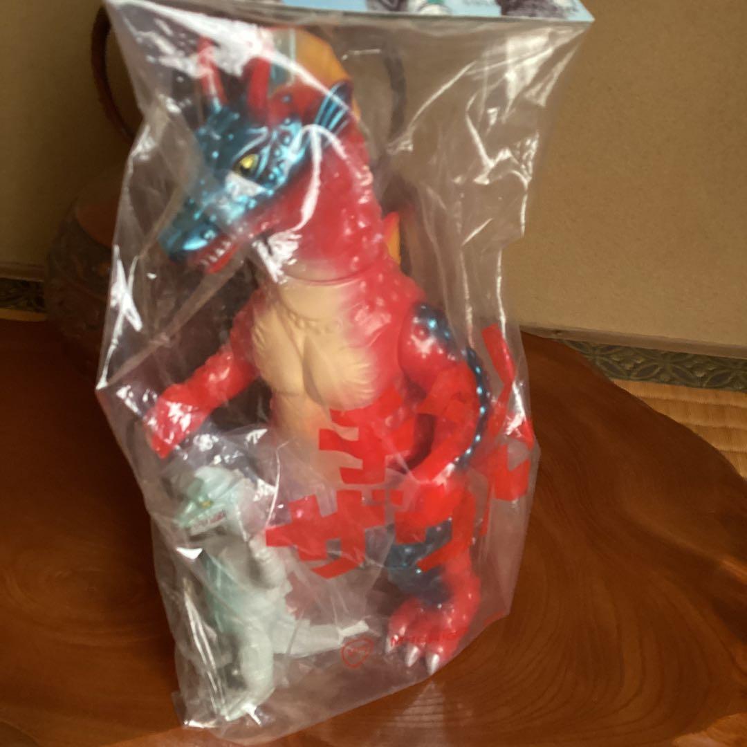 ブルマァクM1号　チタノザウルス1期　ミニメカゴジラ付き　新品　袋外れ有り