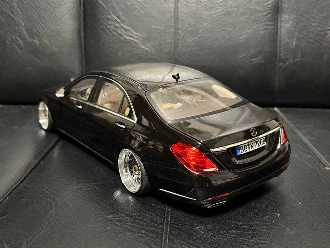 メルセデスベンツ　Sクラス　1/18