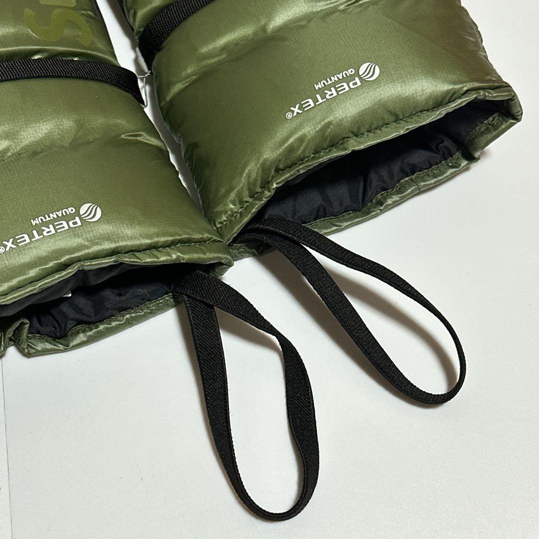 Supreme Featherweight Down Mittens 手袋