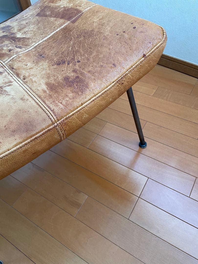 TRUCK トラックファニチャー FURROWED レザー スツール