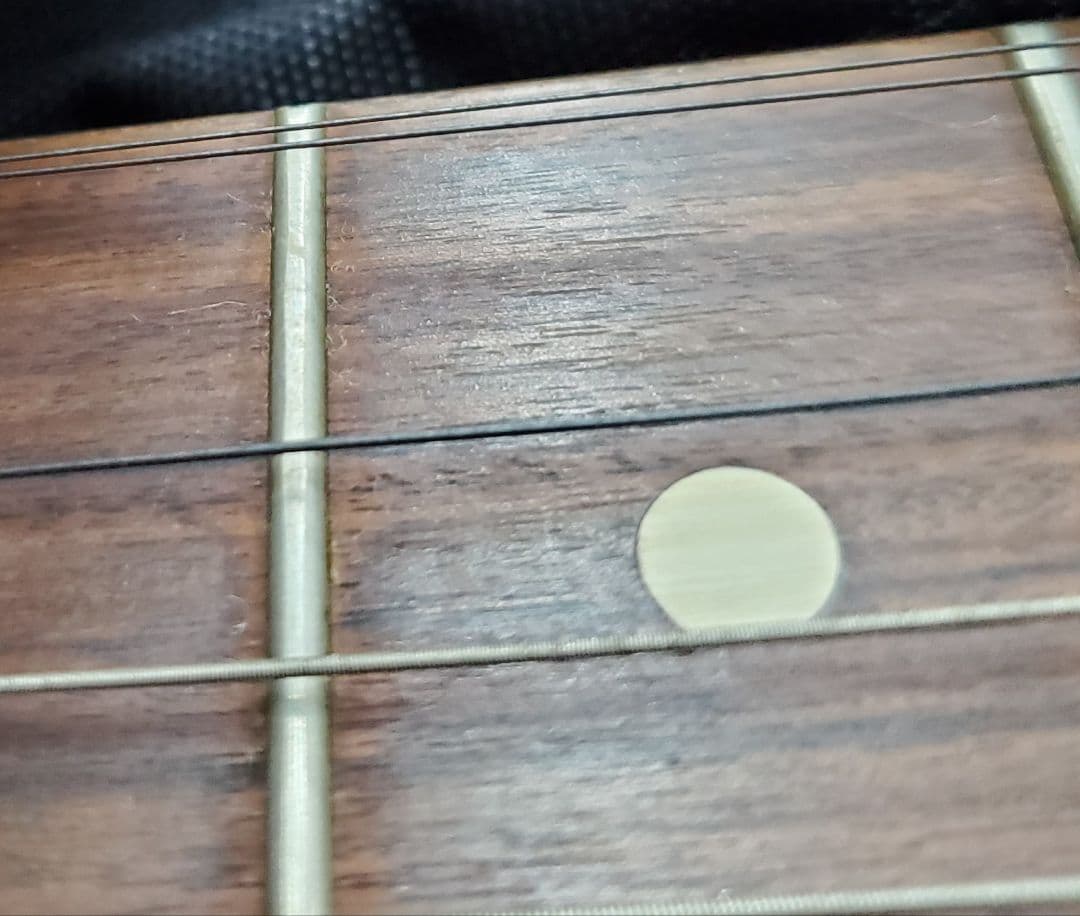 Fender STRATOCASTER　エレキギター　濃紺・ネイビー