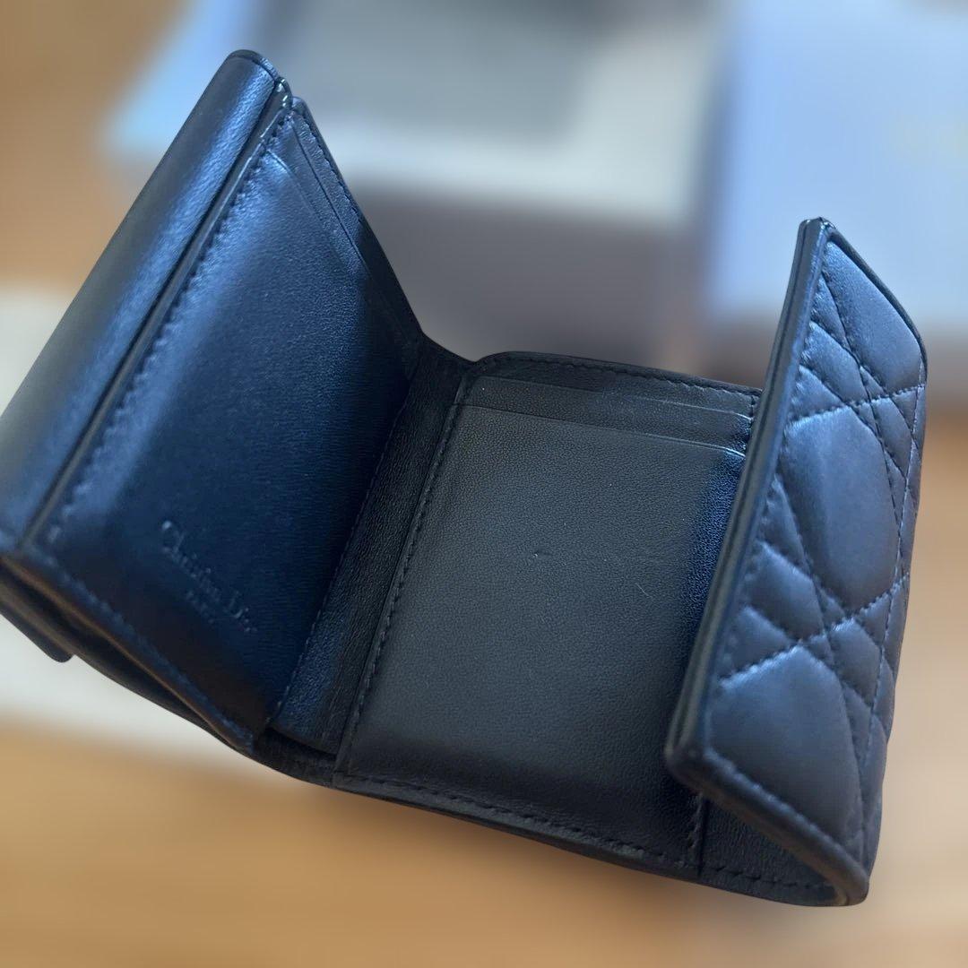 Dior 財布　ウォレット　Lady Dior Lotus ウォレット　ブラック