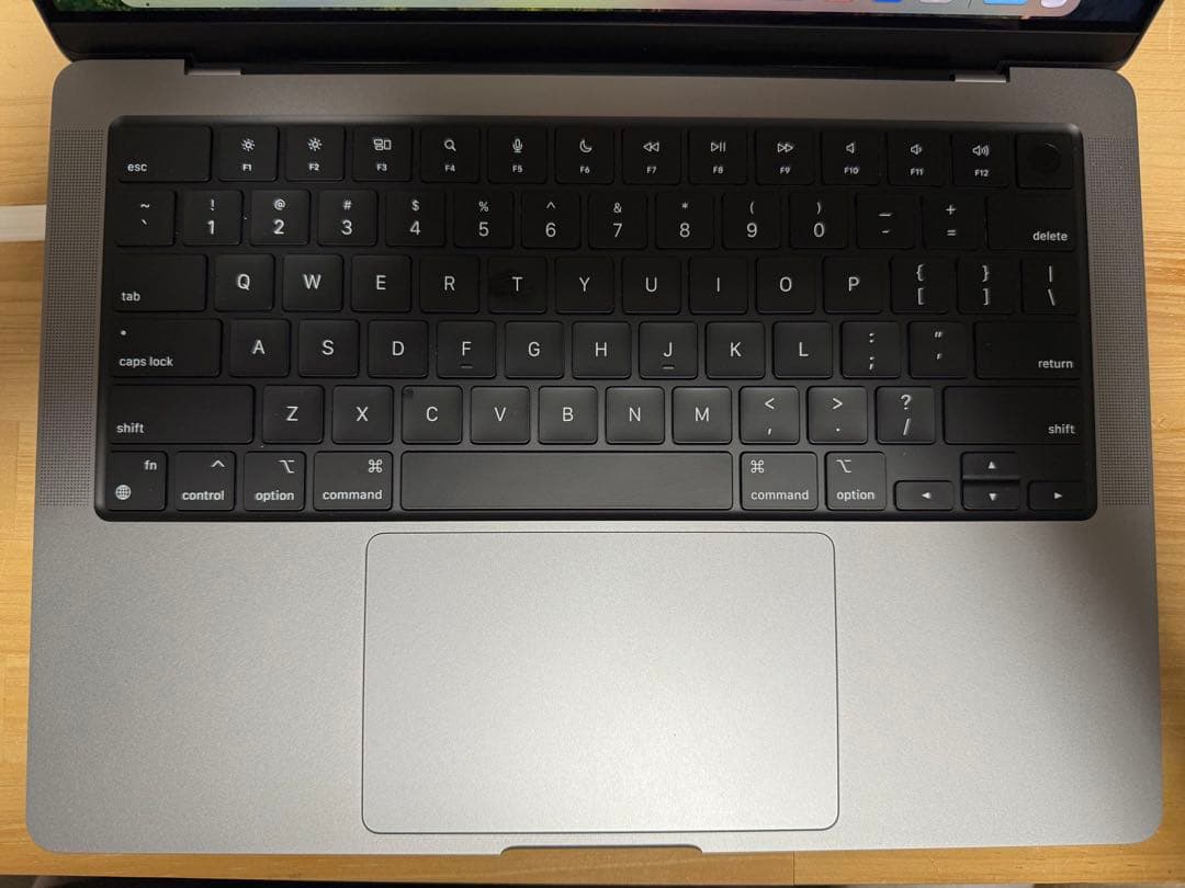 MacBook本体 MacBookPro M1Pro 512GB 16GB 10Core14Core