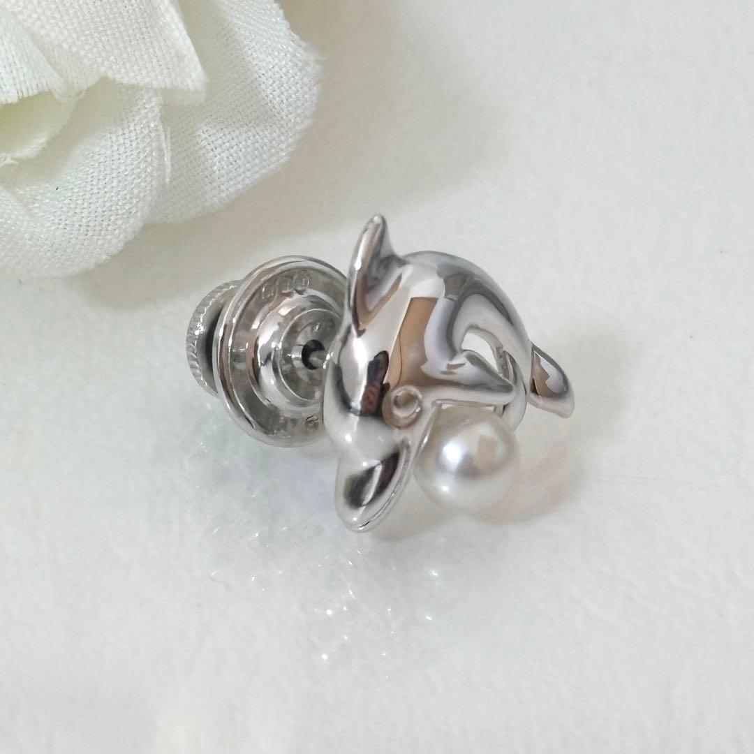 024【ミキモト】シルバー　パール　ピンブローチ　イルカ