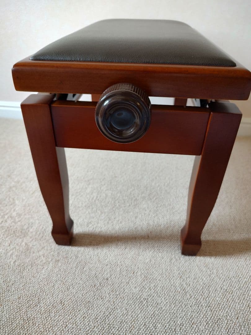 ギター専用椅子　現代ギター　マホガニー　GGS-III　GGS-STANDARD