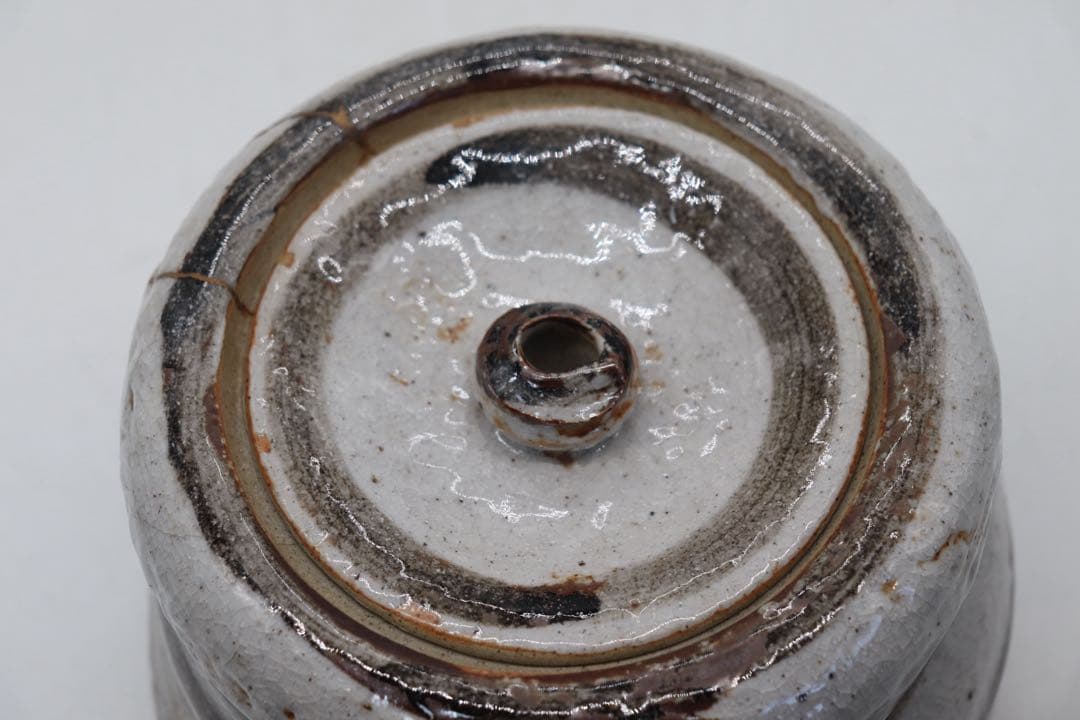 志野口付水指　在銘　木箱入　茶道具　送料込み250429