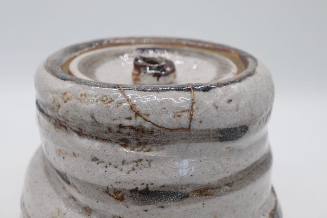 志野口付水指　在銘　木箱入　茶道具　送料込み250429