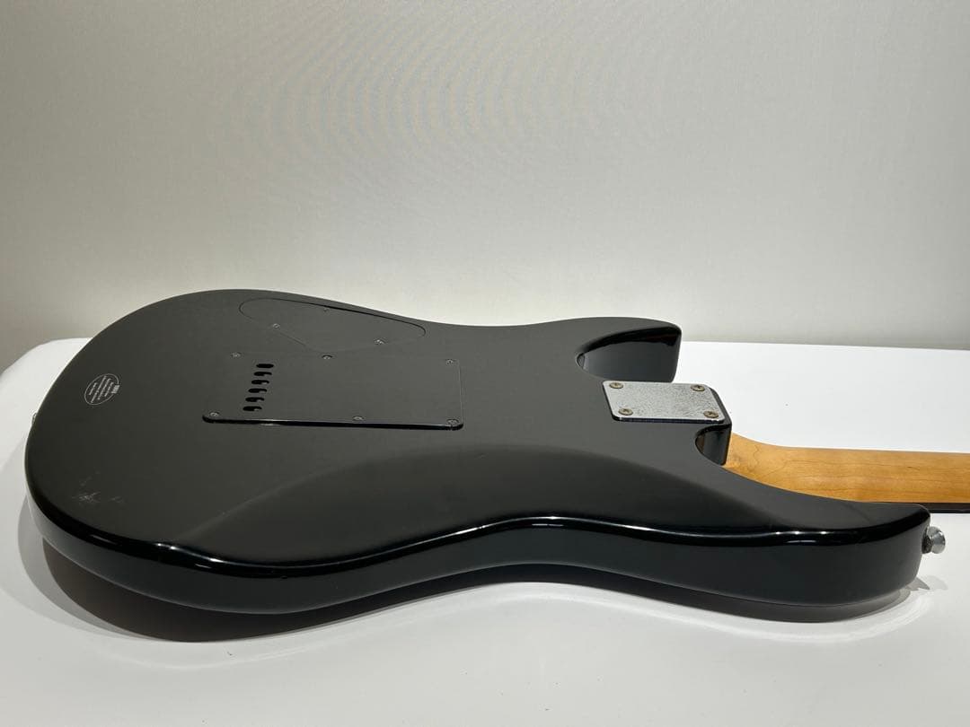 ヤマハ　advanced form YGX121D エレキギター　ブラック