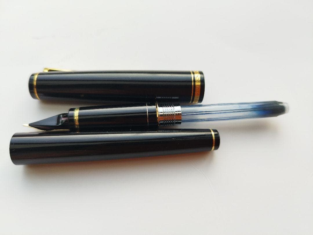 はじめPILOT　パイロット　万年筆　Elabo　エラボー