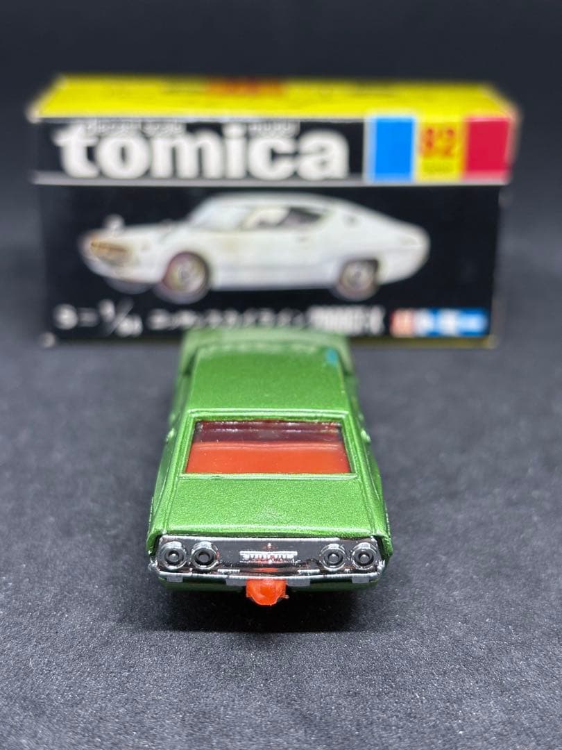 トミカ 黒箱 日本製 No.82 スカイライン 2000GT-X 1Eホイール