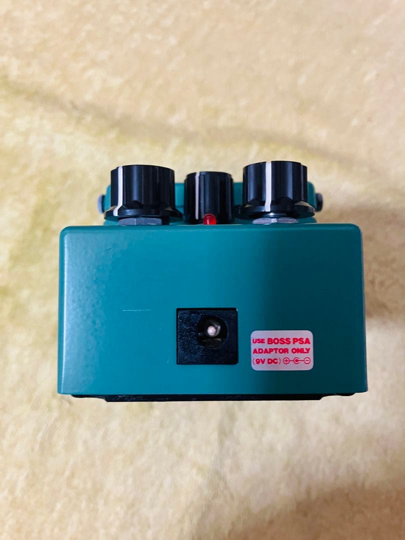 BOSS Tremolo TR-2 ギターエフェクター