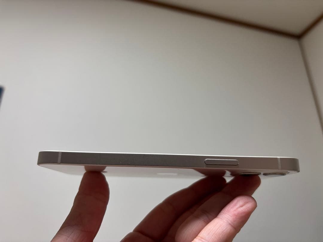 【極美品】iPhone12 128GB 白 SIMフリー 純正バッテリー100%