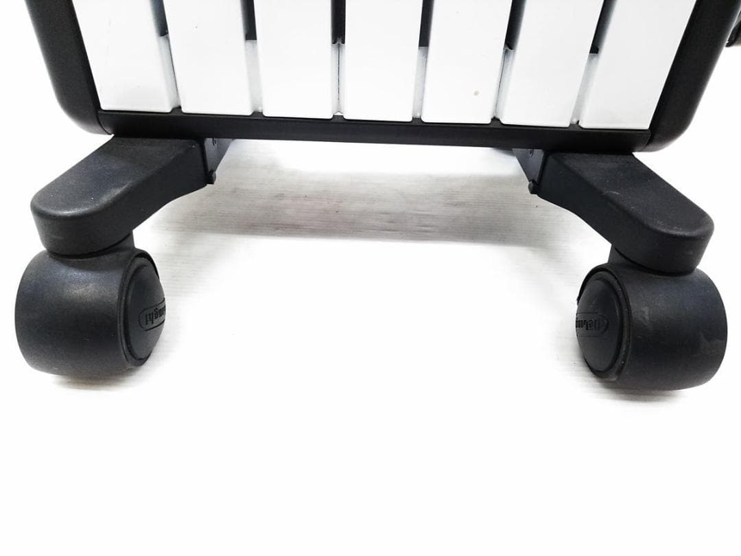 デロンギ マルチダイナミックヒーター MDHU09-BK 6畳～8畳★