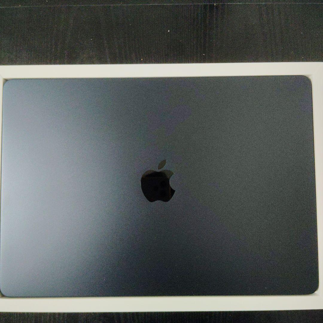 MacBook Air M3 15インチ 16GB/256GB