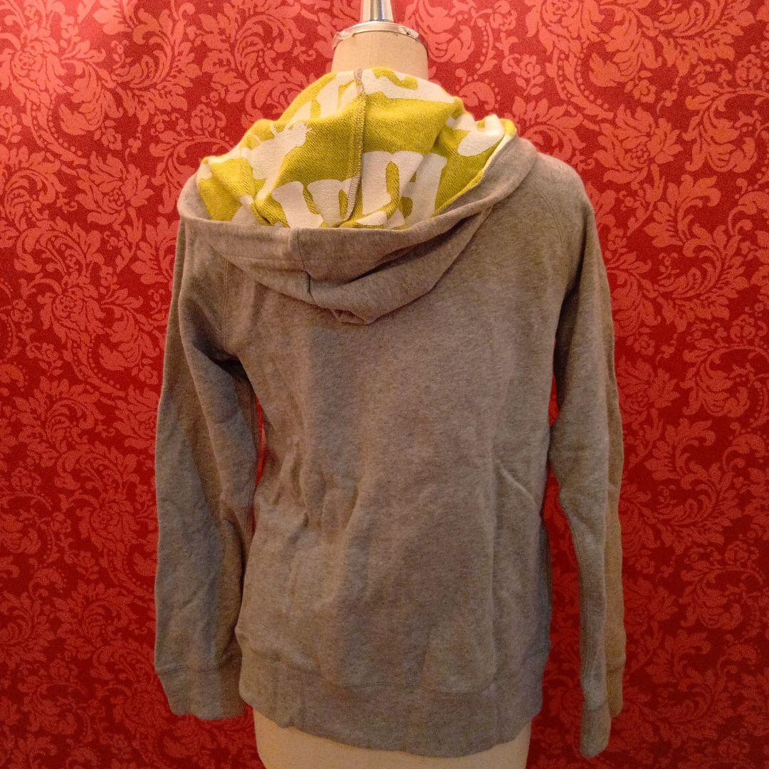 yuki flyin high コンサートグッズ　パーカー　paris s　ハエ