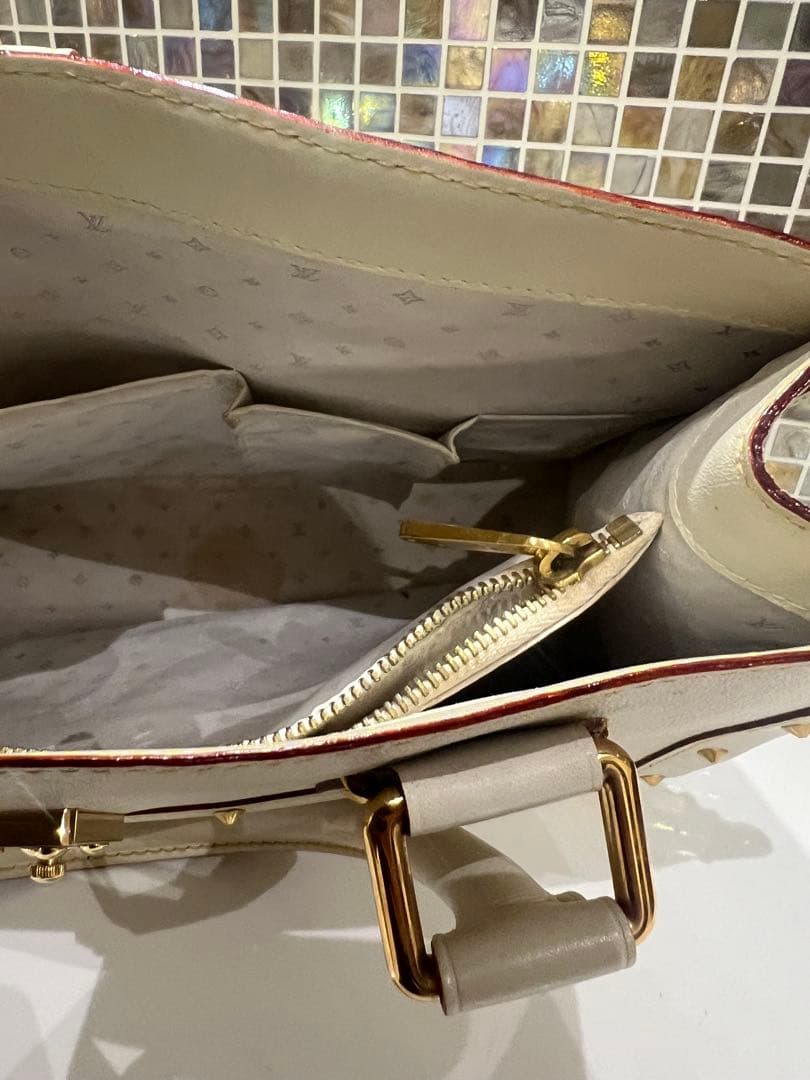 LOUIS VUITTON ルイヴィトン ハンドバッグ 白