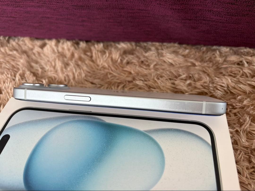 Apple iPhone 15 ブルー　128GB 本体