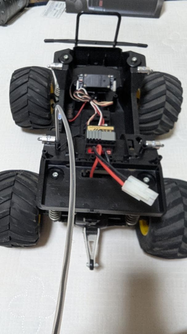 VANESSA LUNCH BOX ラジコンカー