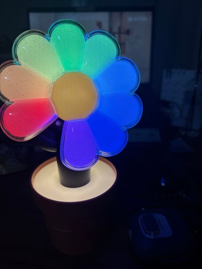 G-DRAGON OFFICIAL ファンハウス 花型 LEDライト