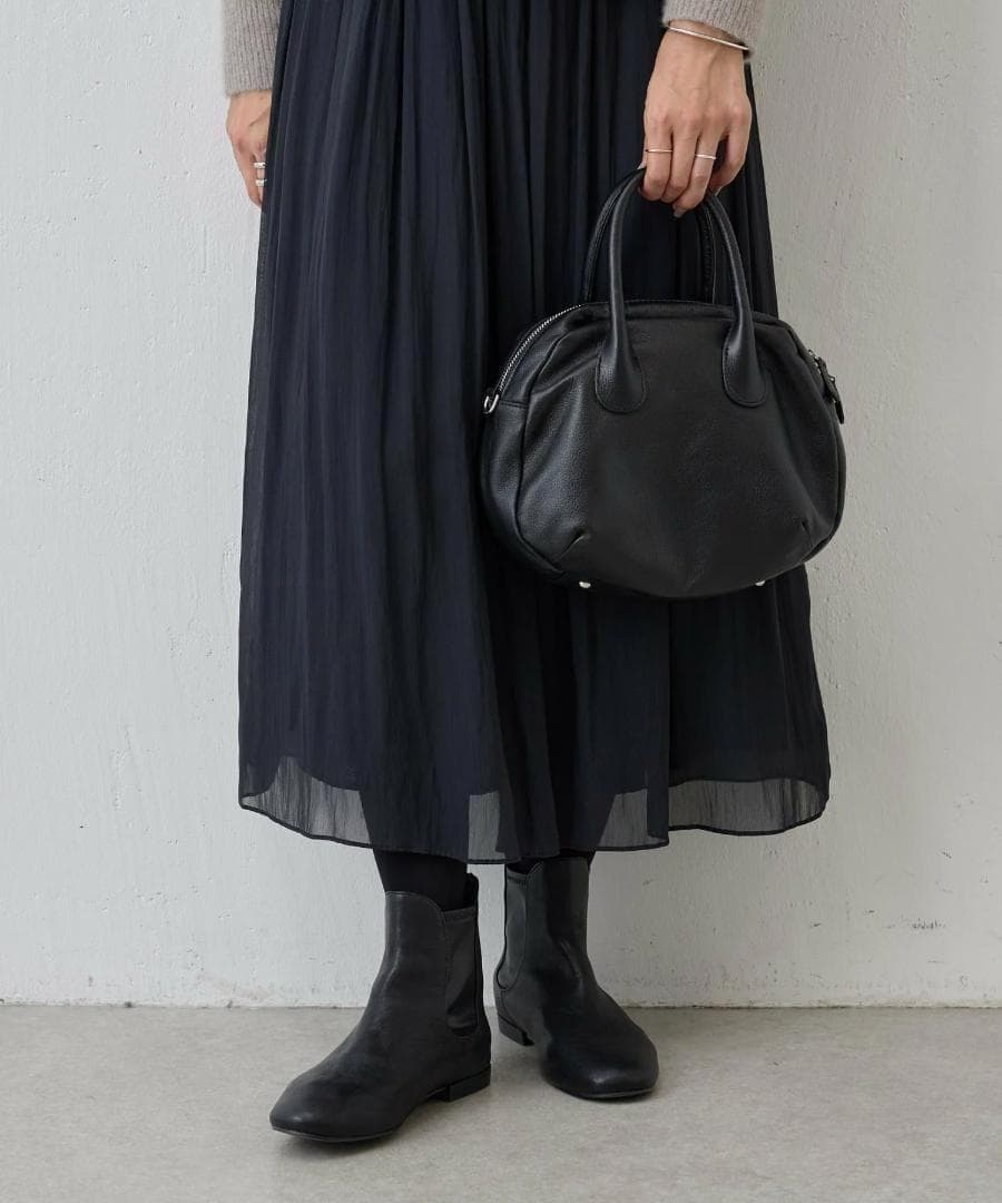 BEARDSLEY ラウンドミニボストンバック　ブラック