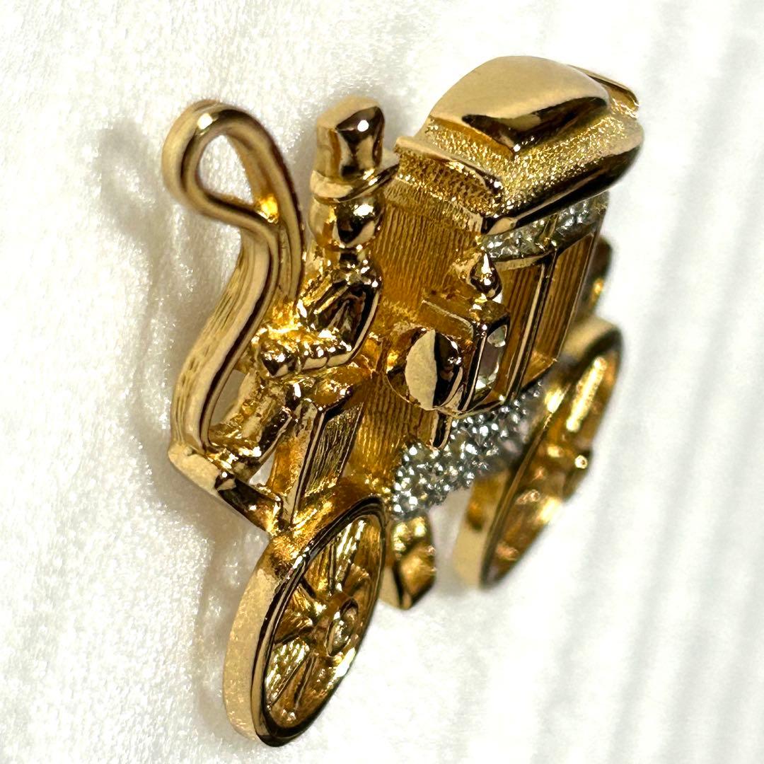 バーバリー Burberrys 【ヴィンテージ】 旧ロゴ　ブローチ　馬車型