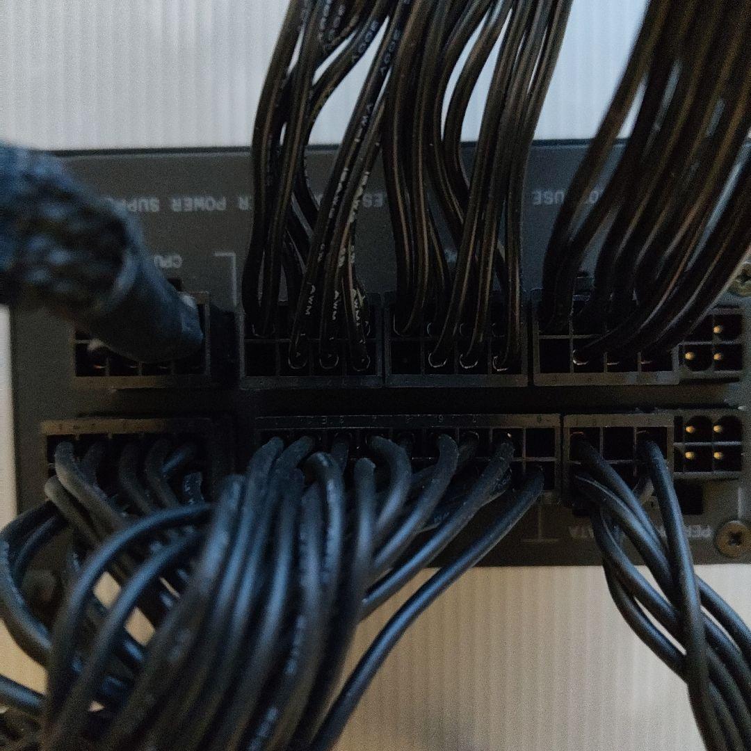 NZXT C750 80 PLUS GoldGOLD SFX PC電源ユニット