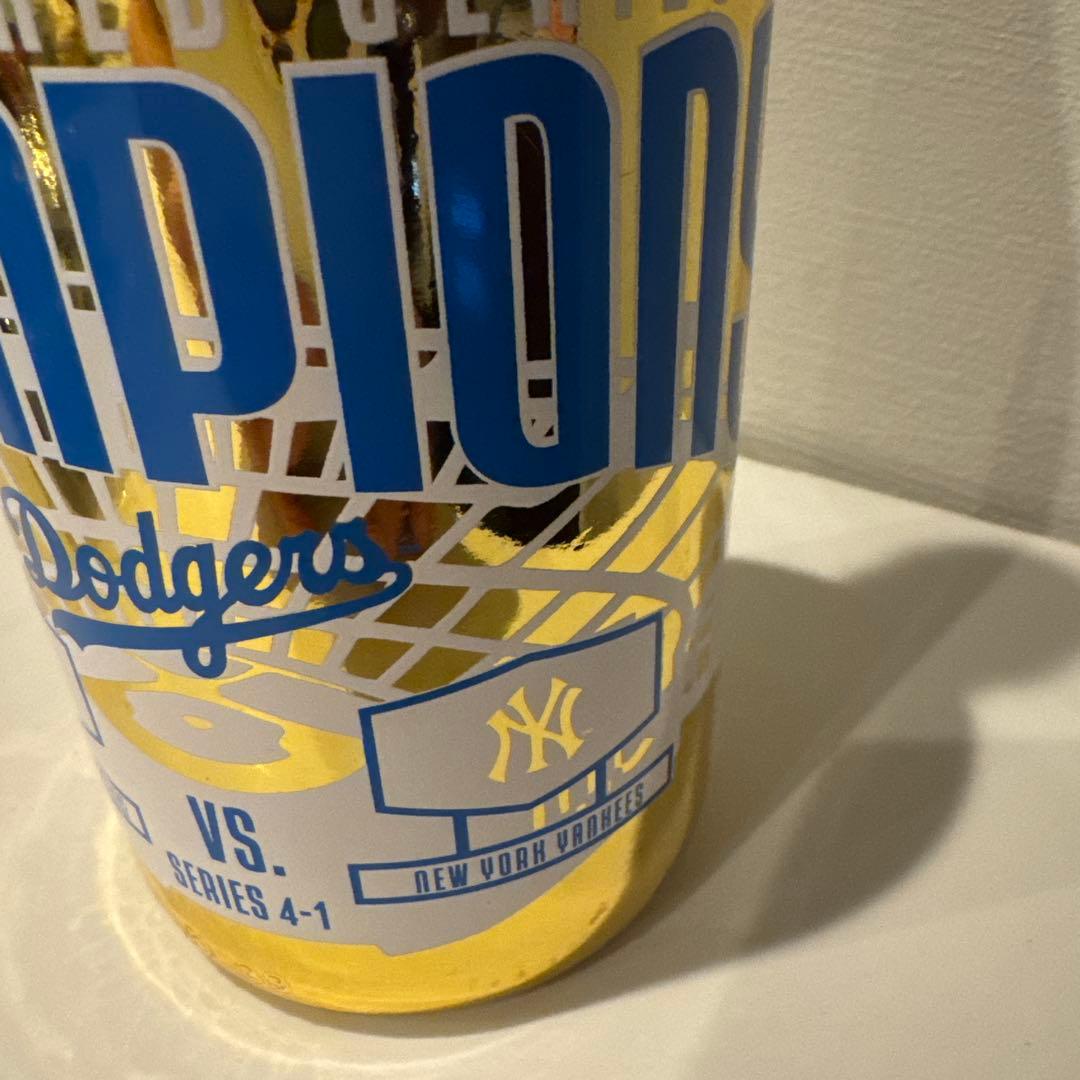 2021 WORLD SERIES CHAMPION Dodgersシャンパン